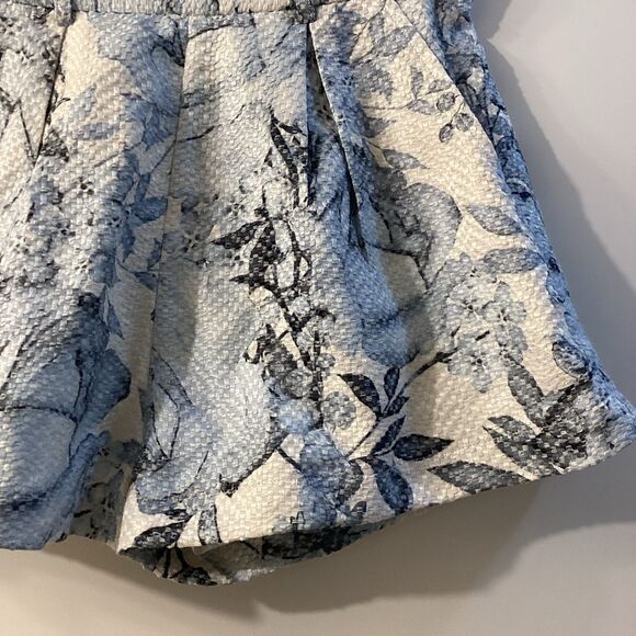 Vita Grace Louisa Floral Detail  Blouse Trim Blouse With Short Set In Light Blue - Picture 12 of 16